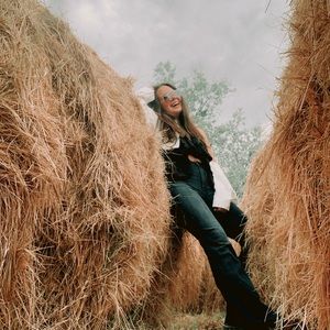 Meet your Posher, Isabella